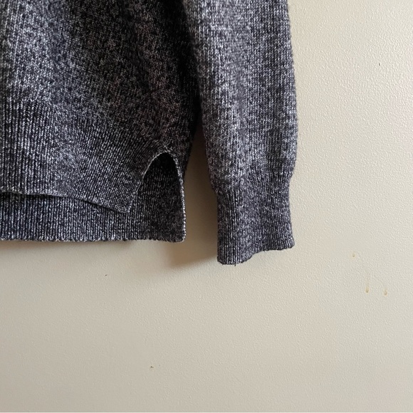 Wool Cotton Long Sleeve Crew Neck Sweater | Salt and Pepper Gray - Picture 6 of 8